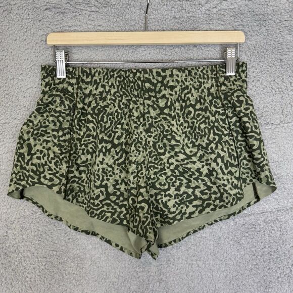 S Athleta Shorts Womens S Green Printed Hustle 3" Vented Brief Zip Pocket Jogger - Picture 1 of 7